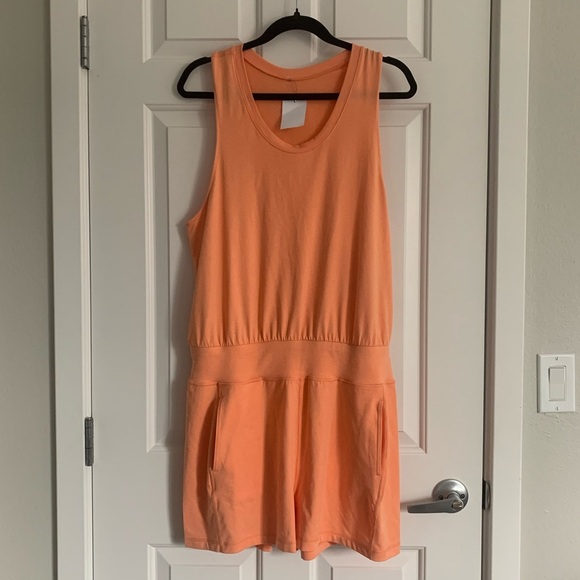 Sweaty Betty Gary Sleeveless Romper - Size L - Tangerine Orange - NWT - Picture 3 of 8